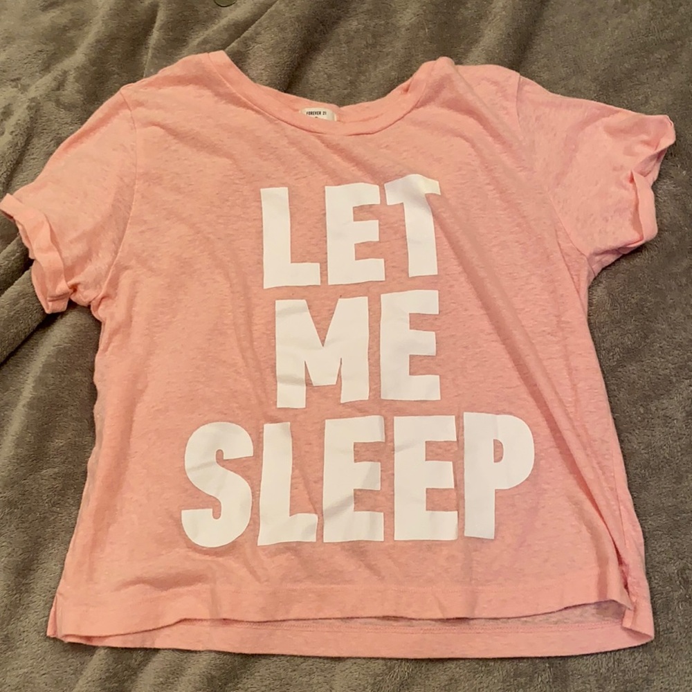 this is a forever 21 shirt size small